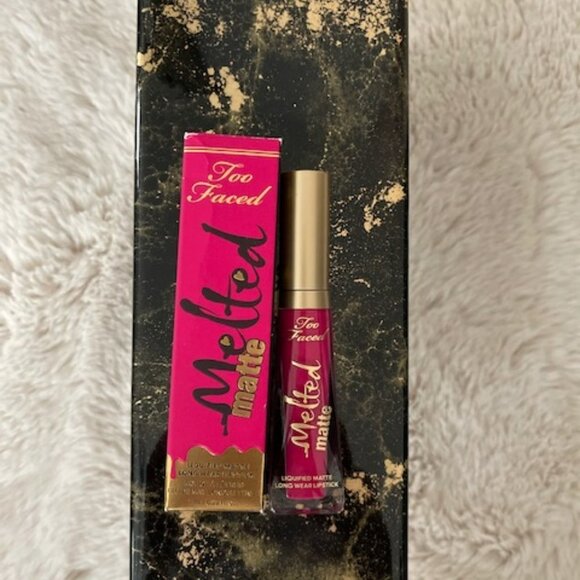 COPY - Too Faced Liquid Matte Lip Gloss Multiple Colors - Picture 8 of 14